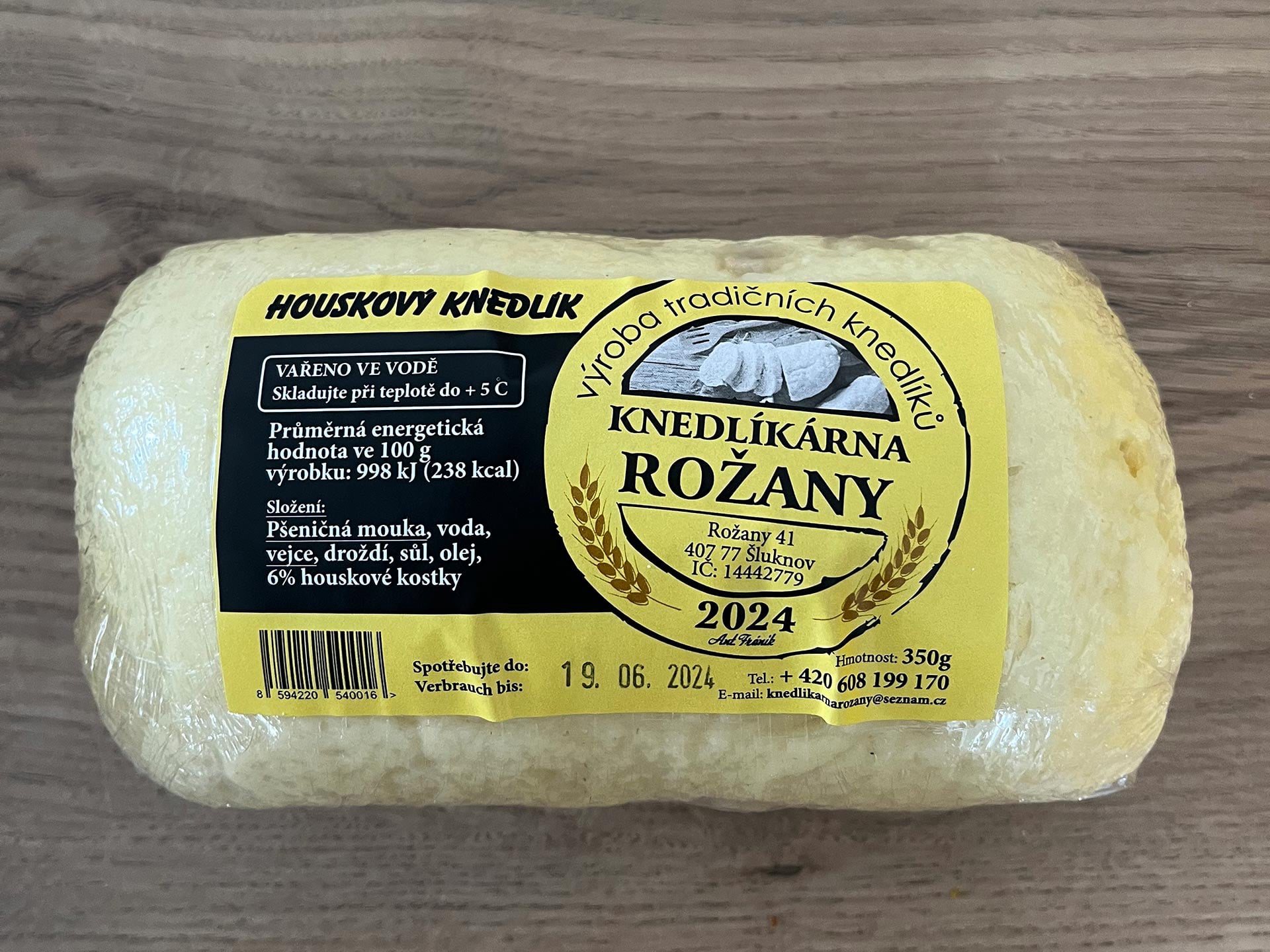 Houskové knedlíky